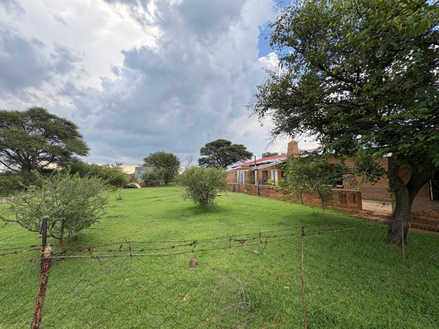 Commercial Property for Sale in Christiana Rural North West